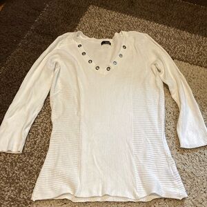 Renuar white ribbed 3/4 length sweater with grommets on the bodice.